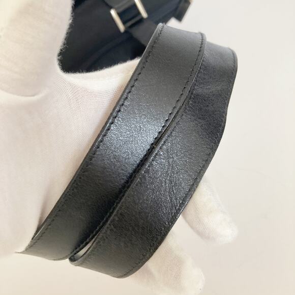 GUCCI Vintage Black Nylon ShoulderTote Bag G Buckle Circa 1990s COA - Picture 14 of 17